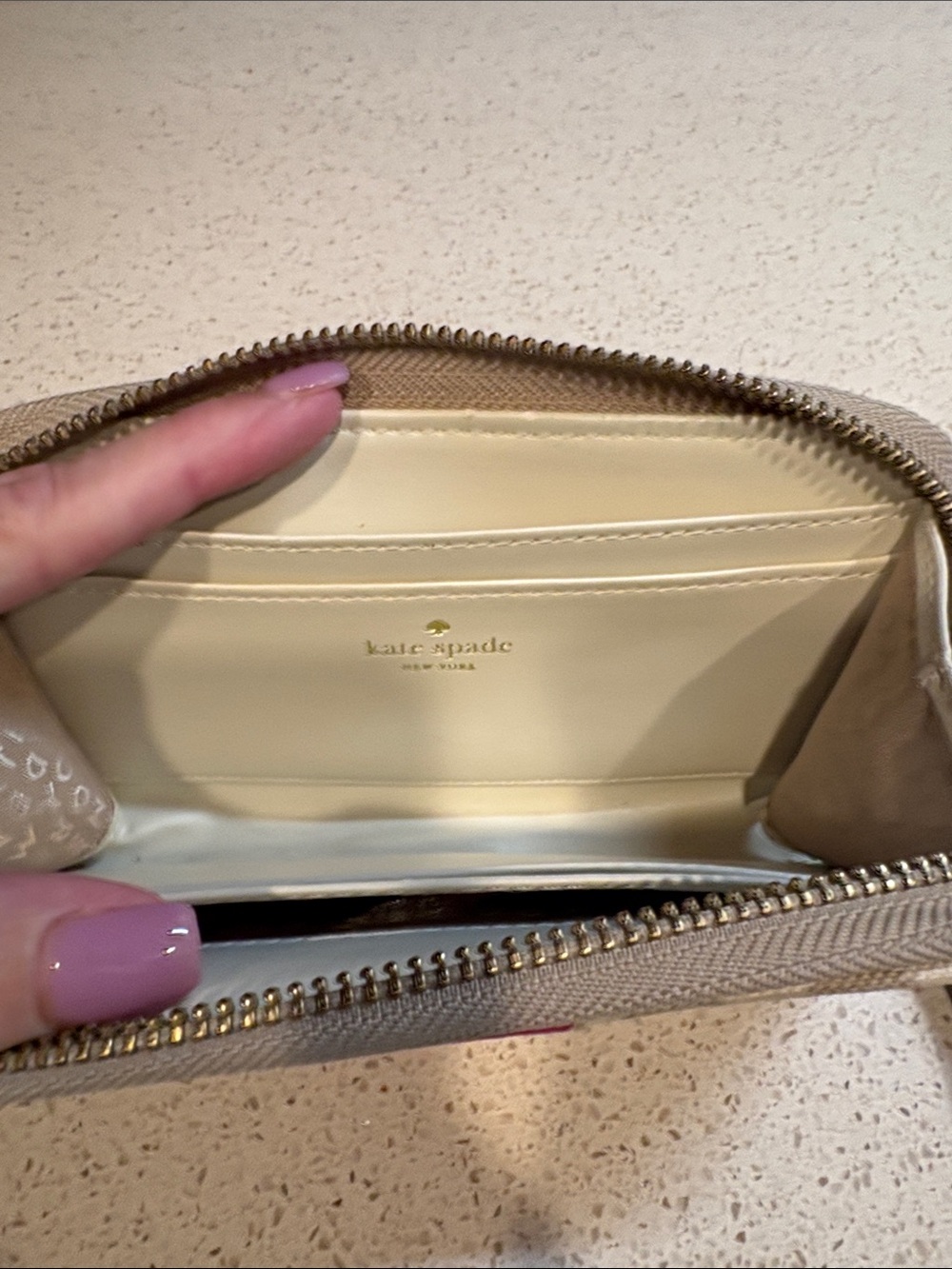 kate spade Linet Monogramed Beige Canvas & Leather Wristlet/Wallet Like New! - Picture 7 of 8